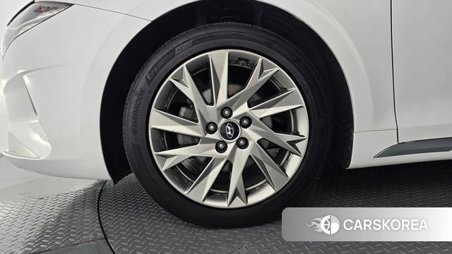 Hyundai The New Grandeur IG Hybrid id 4519738 из Кореи 31