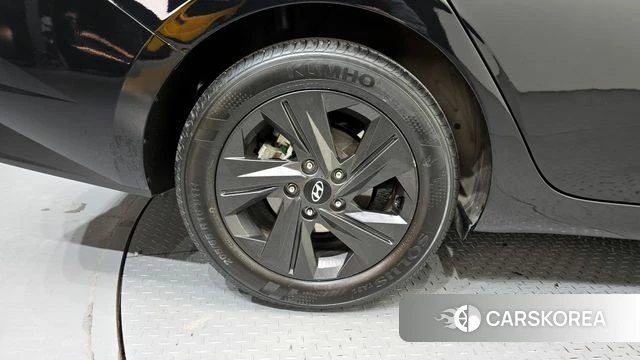 Hyundai Avante (CN7) id 3954176 из Кореи 15