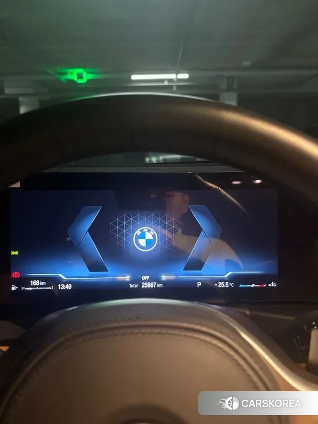 BMW 3 Series (G20) 2023 Белый из Кореи, фото 5