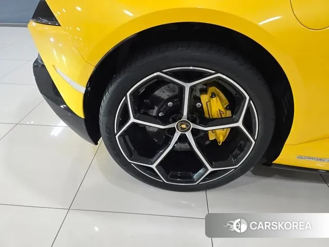 Lamborghini Huracan id 2959110 из Кореи 13
