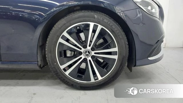 Mercedes-Benz E-Class W213 id 3794118 из Кореи 15