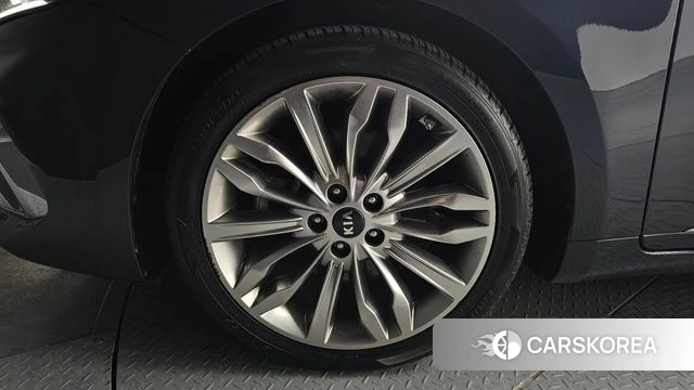 Kia K7 Premier id 3813597 из Кореи 15