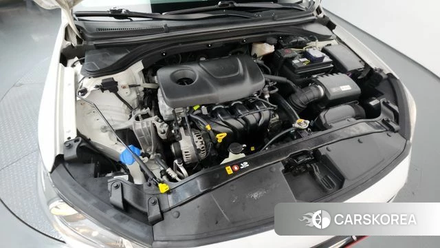 Hyundai Avante AD id 4397978 из Кореи 27