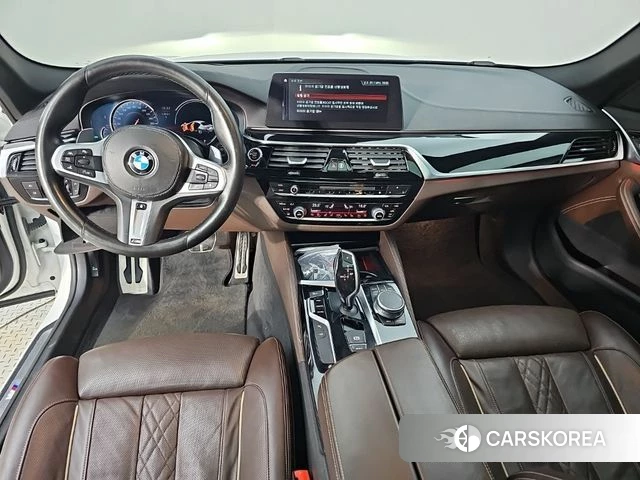 BMW 5 Series (G30) id 4900783 из Кореи 13