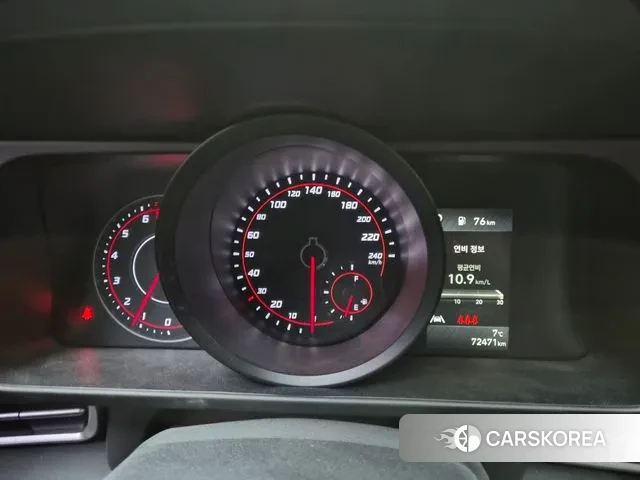 Hyundai Avante Hybrid (CN7) id 3483563 из Кореи 9