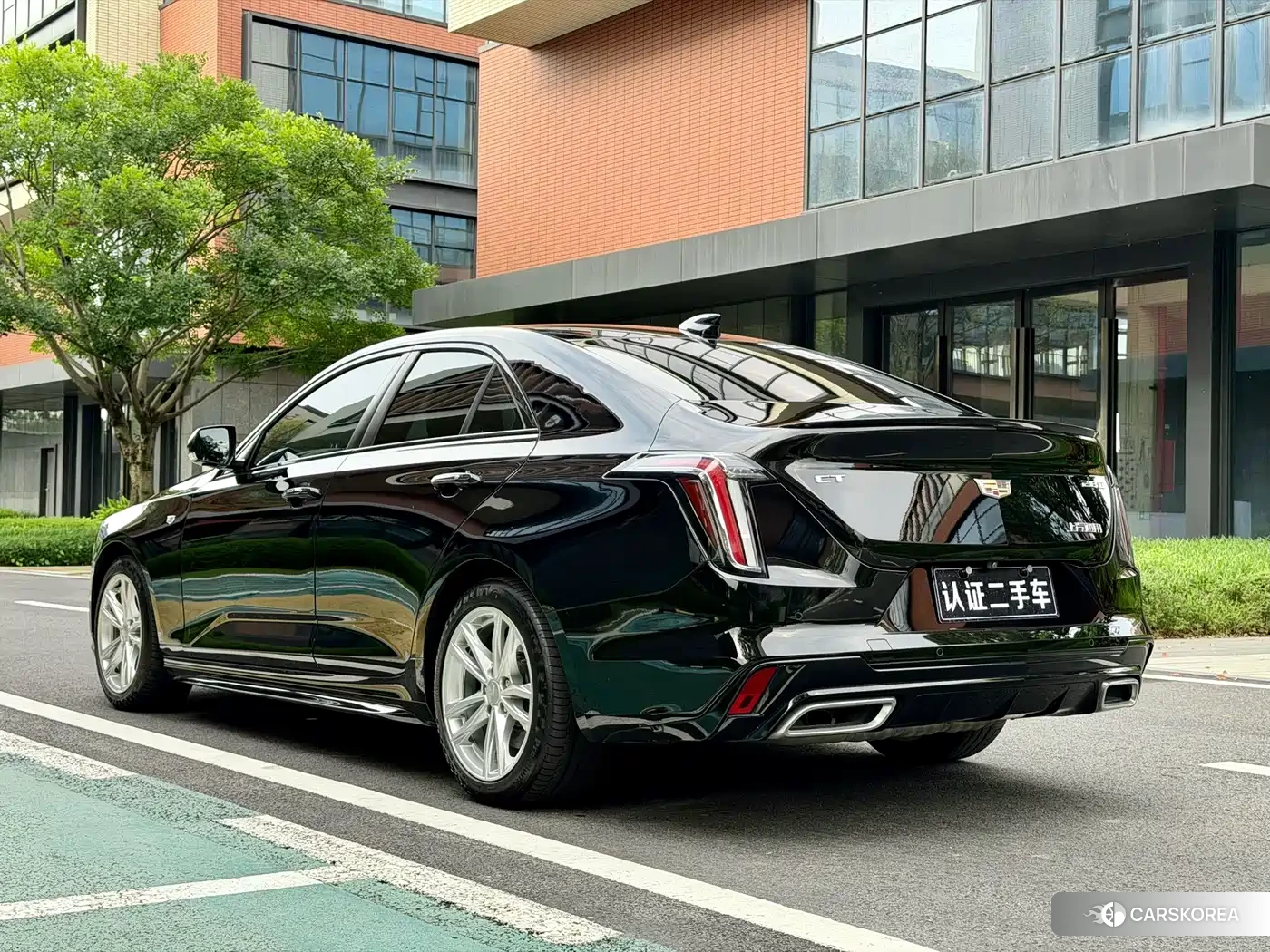 Cadillac CT4 id 4565356 из Китая 13