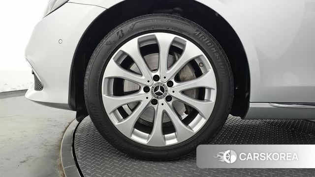 Mercedes-Benz E-Class W213 id 4502805 из Кореи 15