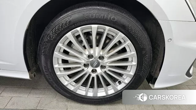 Audi A6 (C8) id 3468997 из Кореи 15