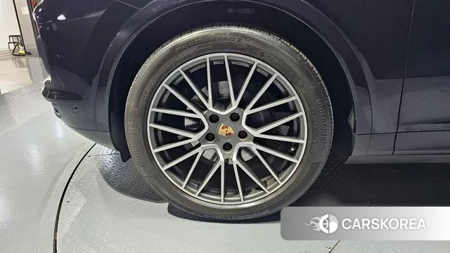 Porsche Cayenne (PO536) id 3453856 из Кореи 15