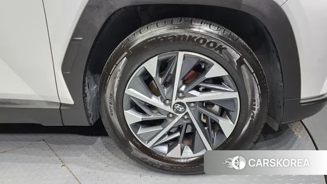 Hyundai Tucson (NX4) id 3003851 из Кореи 15