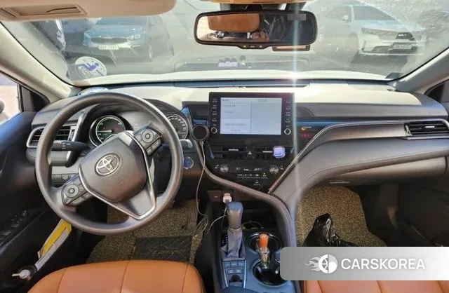 Toyota Camry (XV70) 2022 Белый из Кореи, фото 5