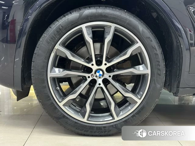 BMW X3 id 4307378 из Китая 18