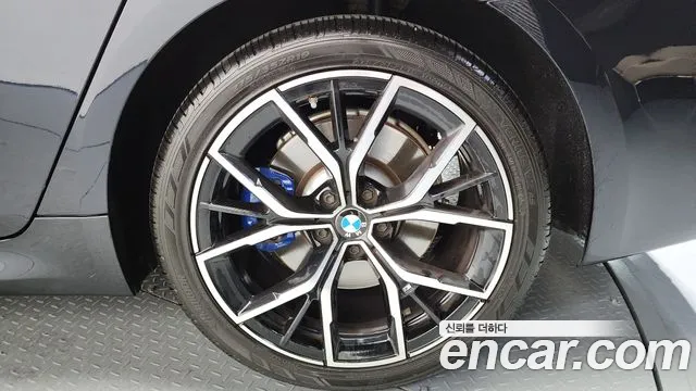 BMW 5 Series (G30) id 2838497 из Кореи 15