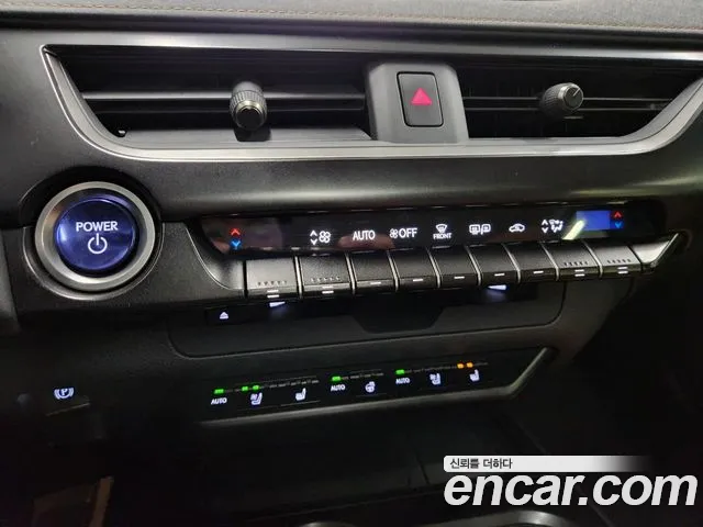 Lexus UX300e id 2678472 из Кореи 15