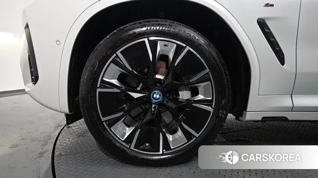 BMW iX3 id 3576068 из Кореи 15