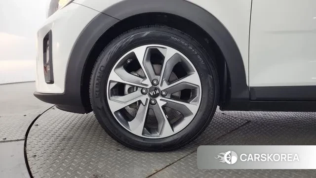 Kia Stonic id 3368616 из Кореи 15