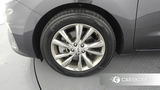 Kia The New Carnival id 4542837 из Кореи 26