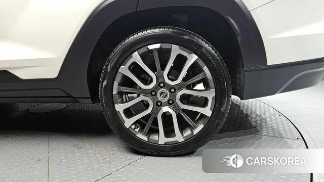 Ssangyong Torres id 3826616 из Кореи 15