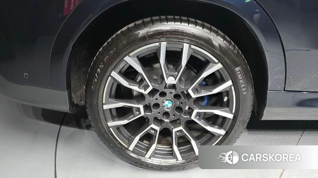 BMW X6 (G06) id 4349167 из Кореи 27
