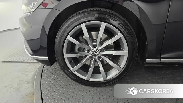 Volkswagen Passat GT (B8) id 3954453 из Кореи 15