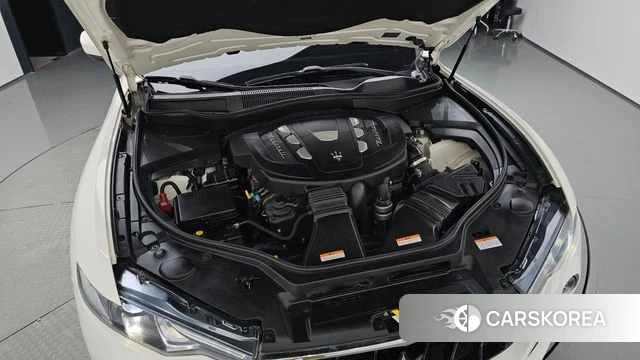 Maserati Levante id 4856298 из Кореи 29