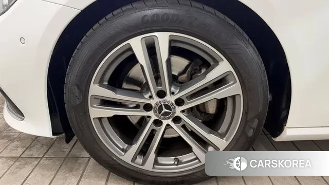 Mercedes-Benz E-Class W213 id 3751426 из Кореи 15