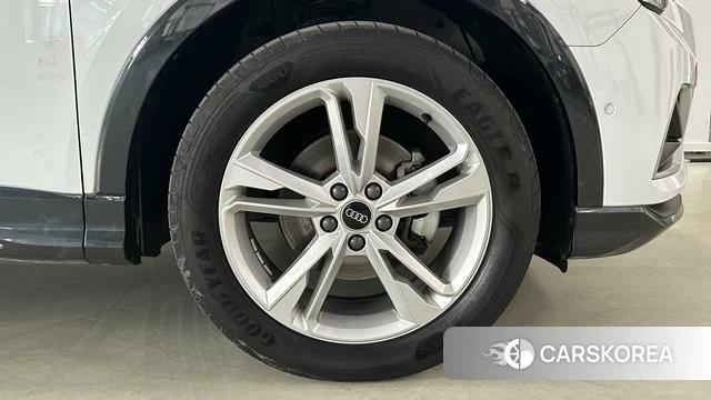 Audi Q3 2021 Белый из Китая, фото 6