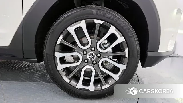 Ssangyong Torres id 3394389 из Кореи 15