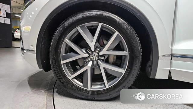 Volkswagen Touareg 3rd generation id 3843957 из Кореи 15