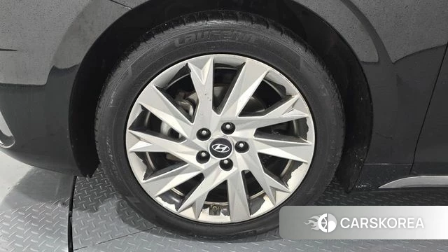 Hyundai The New Grandeur IG Hybrid id 4303434 из Кореи 29