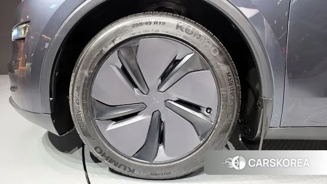 Tesla Model Y id 3327258 из Кореи 15