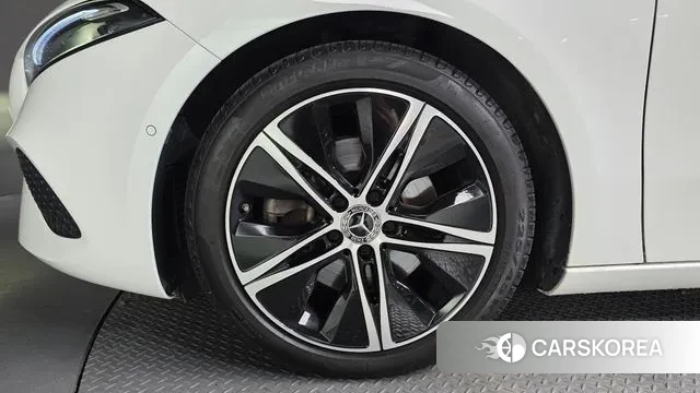 Mercedes-Benz A-Class W177 id 3031477 из Кореи 15