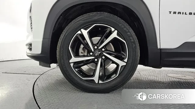 Chevrolet (GM Daewoo) Trailblazer id 3621450 из Кореи 15