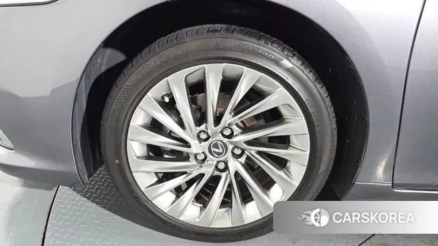 Lexus ES300h 7th generation id 3059435 из Кореи 15