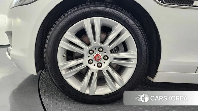 Jaguar XF (X260) id 3911945 из Кореи 15