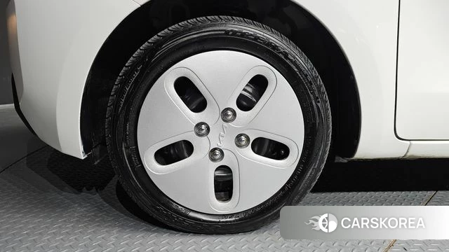Kia The New Kia Ray id 4898102 из Кореи 27