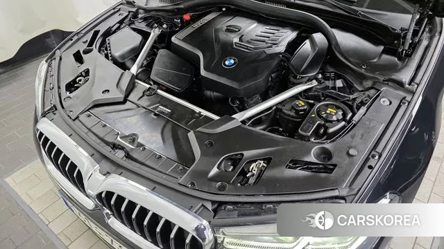 BMW 5 Series (G30) id 3712127 из Кореи 15