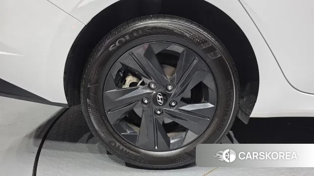 Hyundai Avante (CN7) id 3787318 из Кореи 15