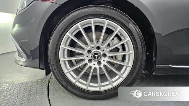 Mercedes-Benz E-Class W213 id 4293861 из Кореи 30