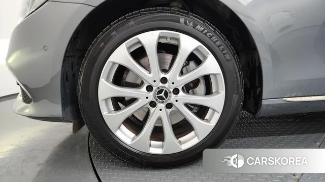 Mercedes-Benz E-Class W213 id 4435427 из Кореи 30