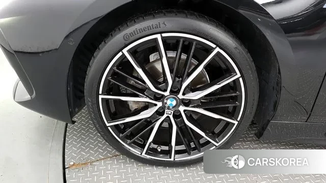 BMW 1 Series (F40) id 3033692 из Кореи 15