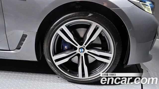 BMW 6 Series GT (G32) id 2842558 из Кореи 15