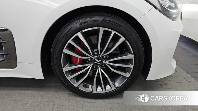 Kia Stinger id 3829369 из Кореи 15