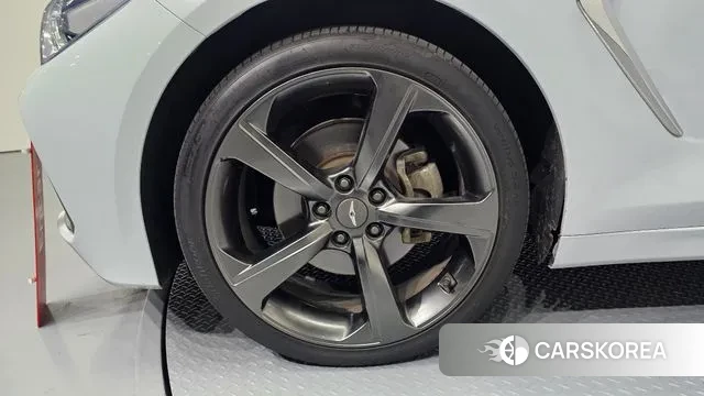 Genesis G70 id 3708832 из Кореи 15