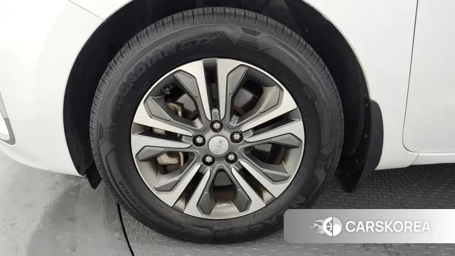 Kia The New Carnival id 3622025 из Кореи 15