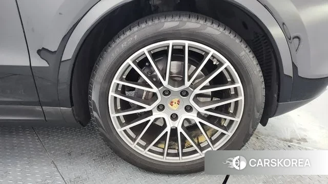 Porsche Cayenne (PO536) id 3649752 из Кореи 15