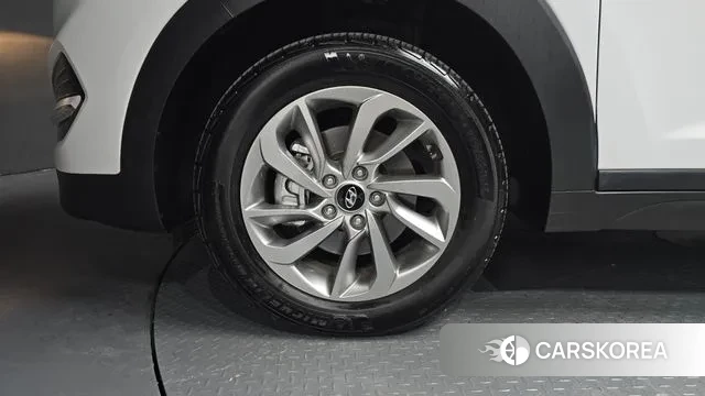 Hyundai All New Tucson id 3568636 из Кореи 15