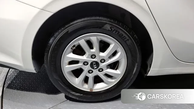 Kia Come New K3 id 3489658 из Кореи 15