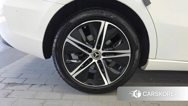 Mercedes-Benz A-Class W177 id 4400784 из Кореи 24
