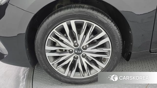 Kia K7 Premier id 4310396 из Кореи 29